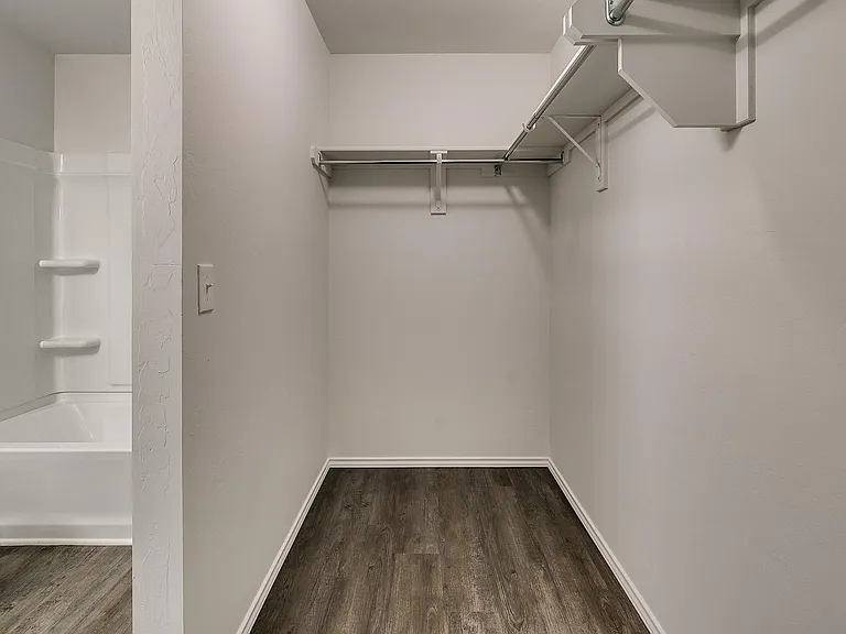 9627 Glover River Dr — Photo 16