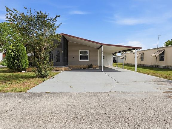 2nd image of 36131 ZINNIA STREET