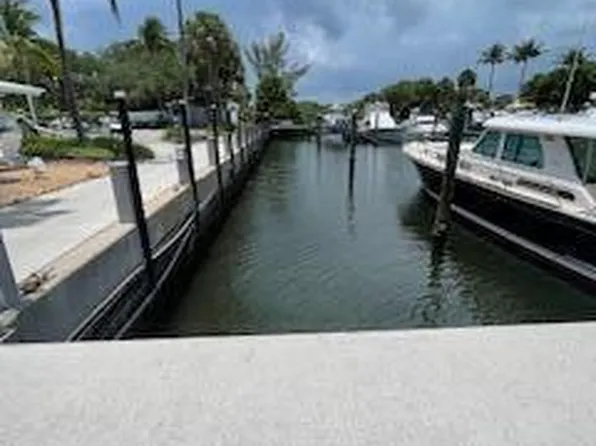 3238 Casseekey Island Road, Jupiter, FL 33477