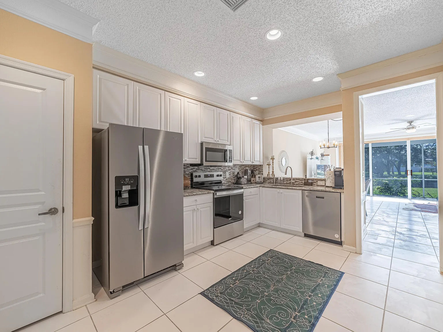 3 bed, 2.5 bath, 1710 sqft, $3,875 — Photo 1