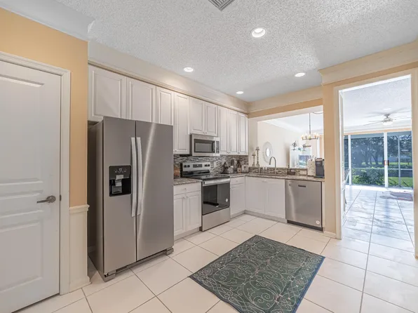 21486 Saint Andrews Grand Cir #16, Boca Raton, FL 33486