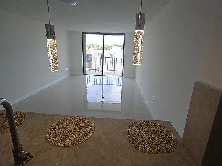 9682 Fontainebleau Blvd — Photo 6