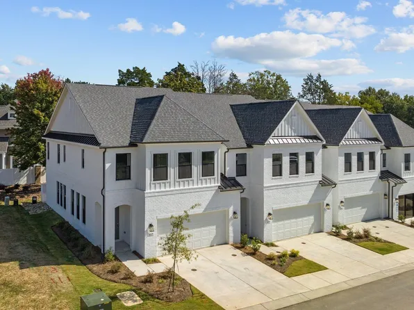 6123 Mariemont Cir #402, Charlotte, NC 28226