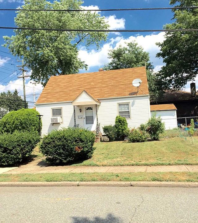 1st image of 19-02 Morlot Ave