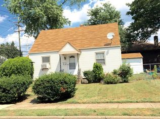 19-02 Morlot Ave, Fair Lawn, NJ 07410