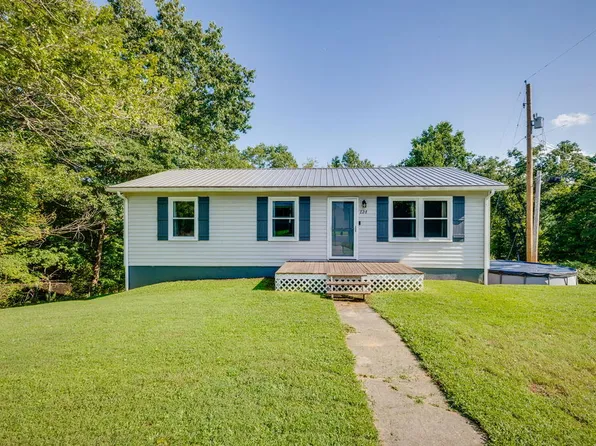 124 Henry Kiser Rd, Lebanon, VA 24266