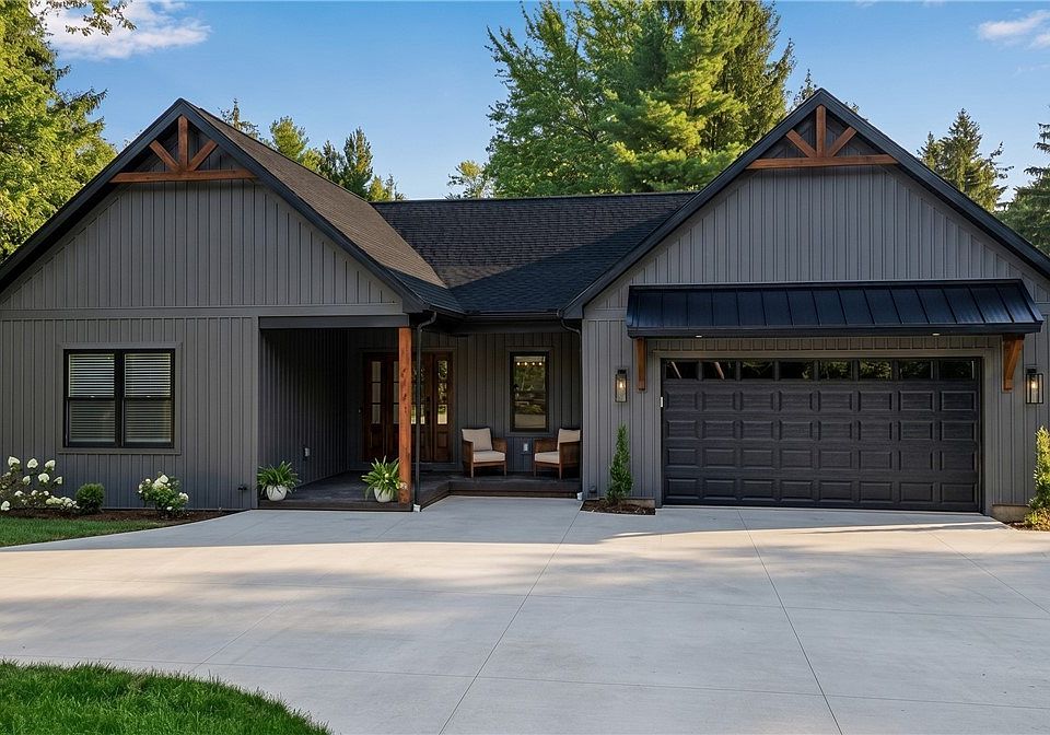 1st image of 809 Casey Rd