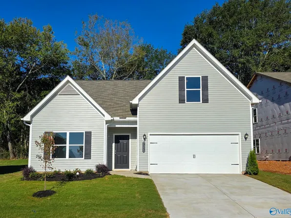 7320 Pine Run Ln, Owens Cross Roads, AL 35763