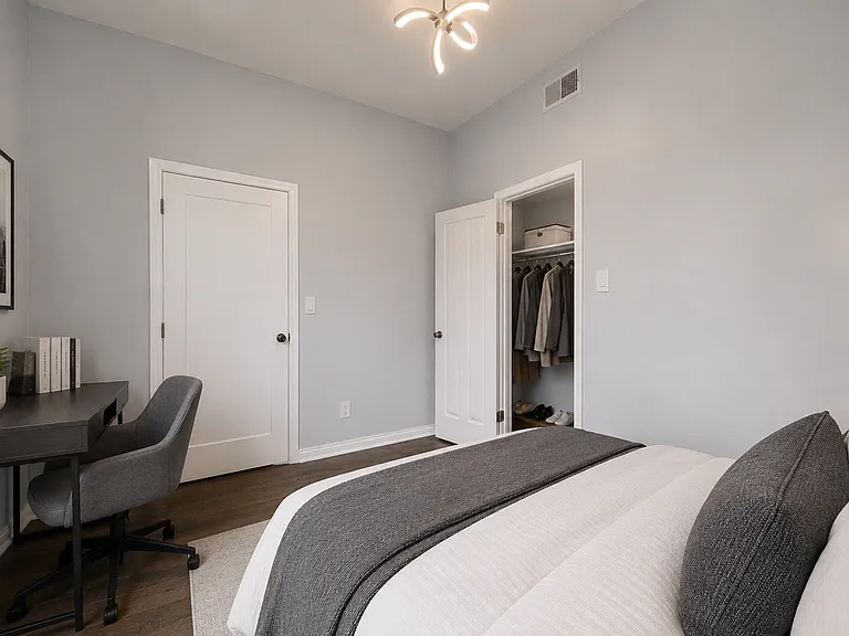 2251 W Belmont Ave #2 — Photo 9