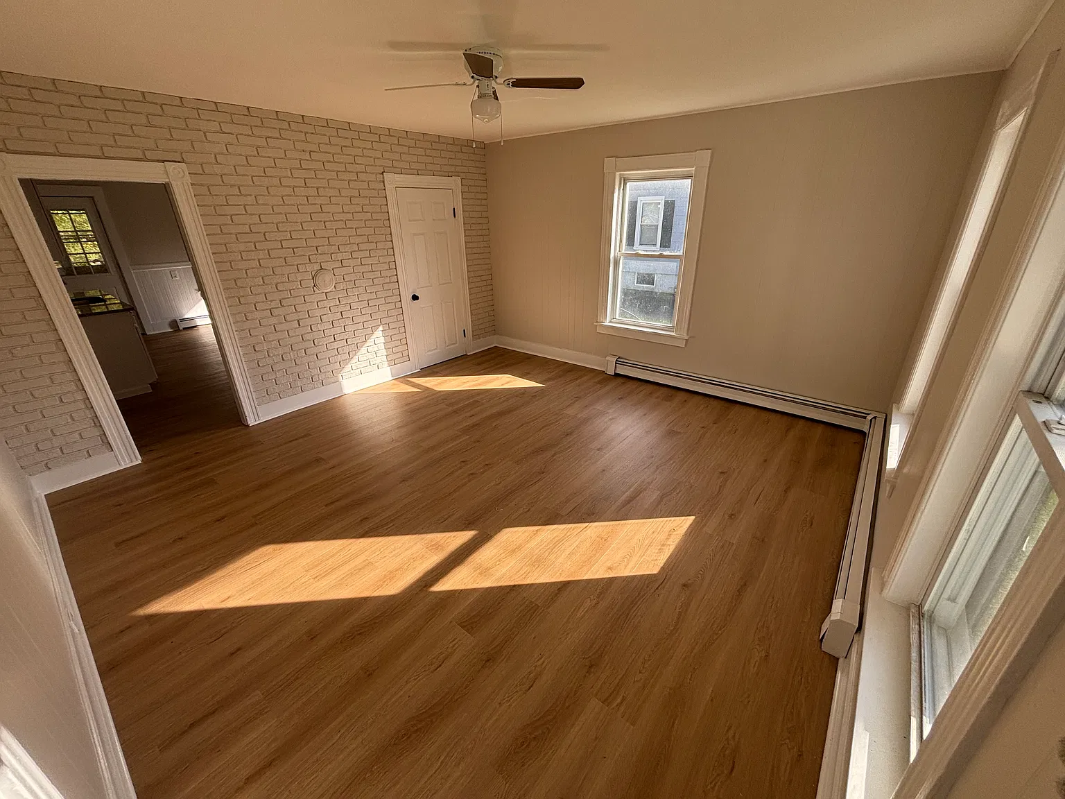 2 bed, 1.5 bath, 1248 sqft, $1,750 — Photo 4
