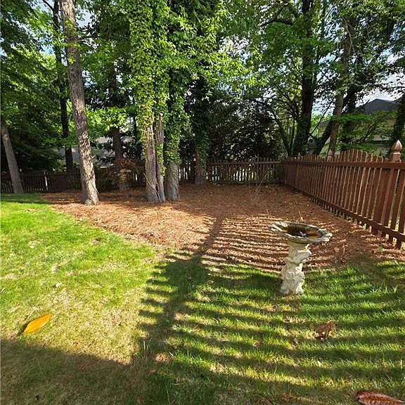 1496 Brentwood Dr — Photo 20