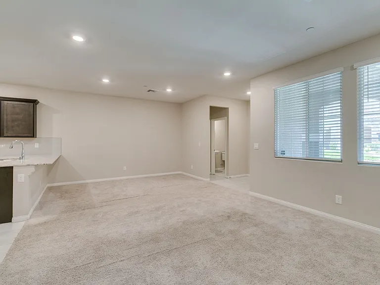 2604 Ercolano St — Photo 11