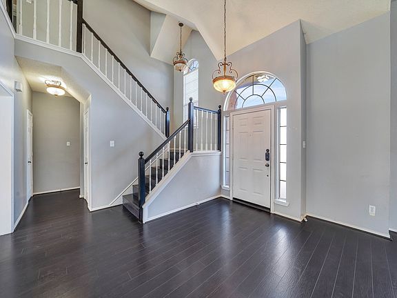 2nd image of 4421 Monte Vista Ln