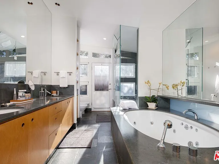 7500 Devista Dr — Photo 27