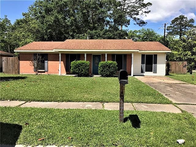 1st image of 1301 Westlawn Dr