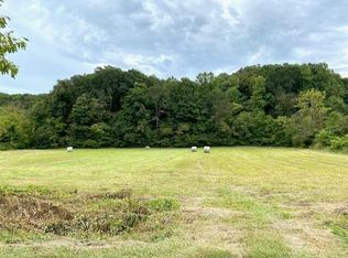 2378 Hall Rd, Dandridge, TN 37725