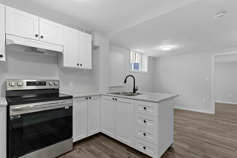 1 bed, 1.0 bath, $1,550 — Photo 3
