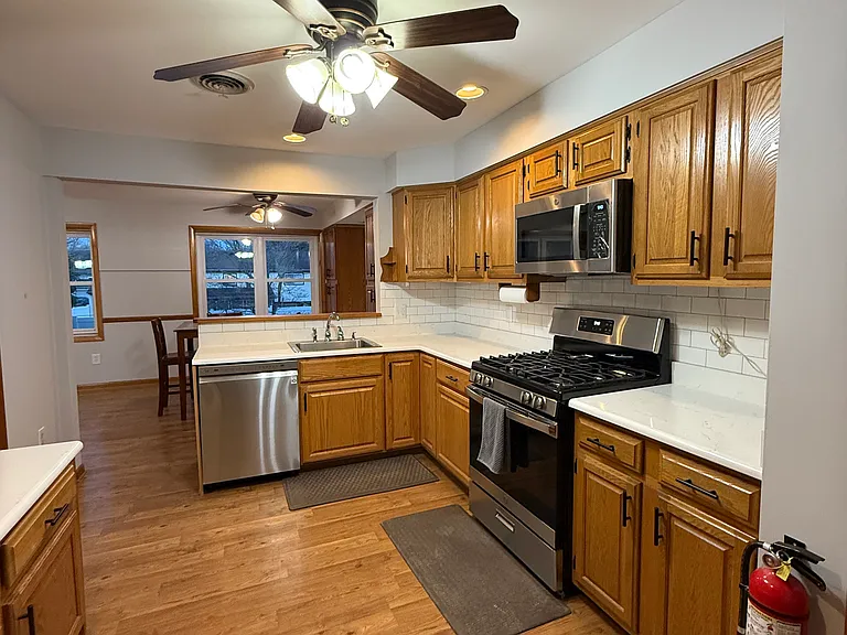 16 Wexford Rd — Photo 11