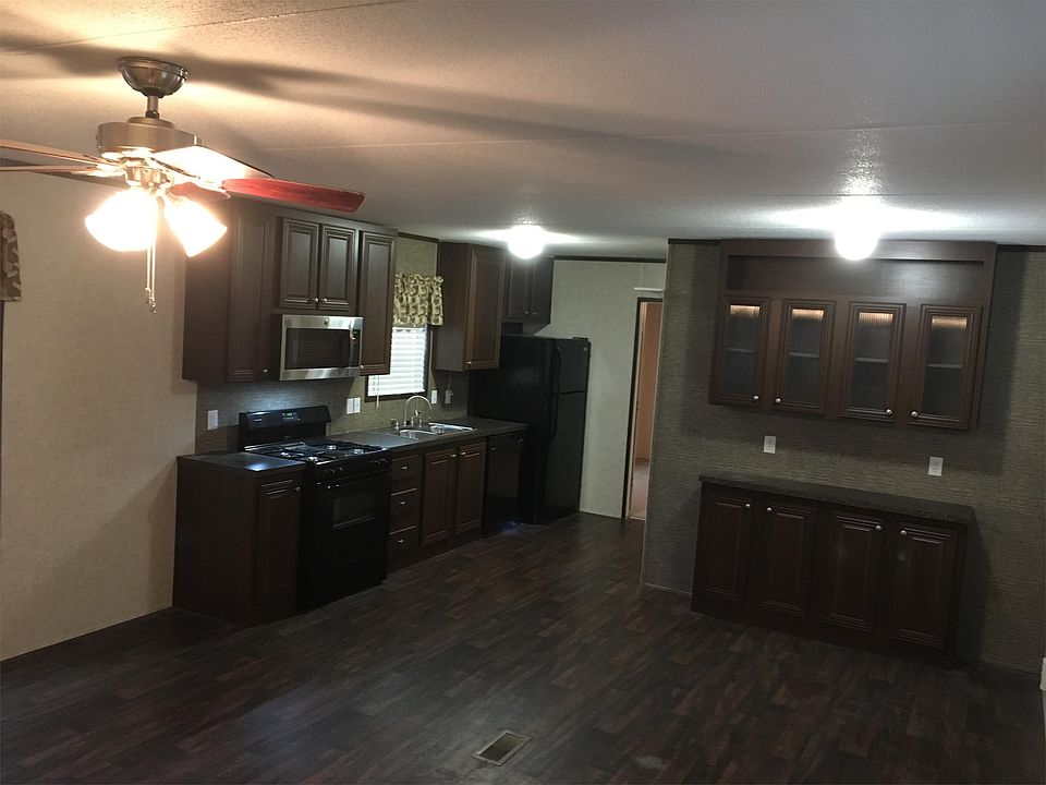 2nd image of 115 A St