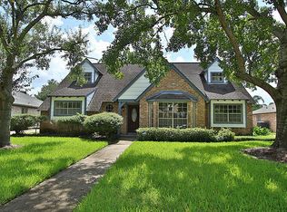11415 Olympia Dr, Houston, TX 77077