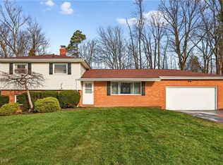 437 Janes Ln, Macedonia, OH 44056
