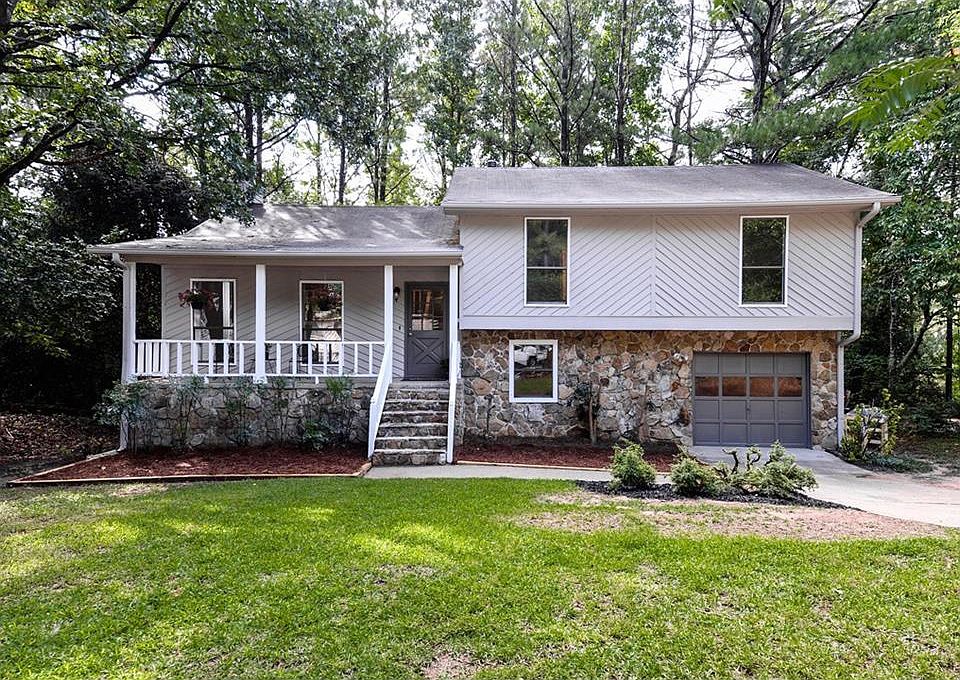 1st image of 150 Creekmont Way