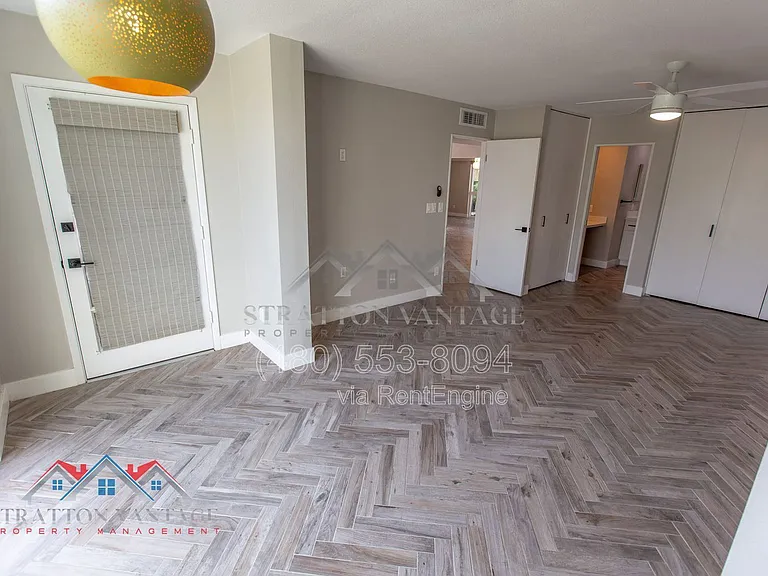 8623 E Devonshire Ave — Photo 30
