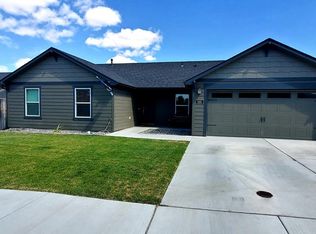 890 Hedine Rd, Walla Walla, WA 99362