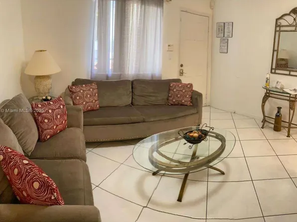 12605 SW 91st St APT 208, Miami, FL 33186