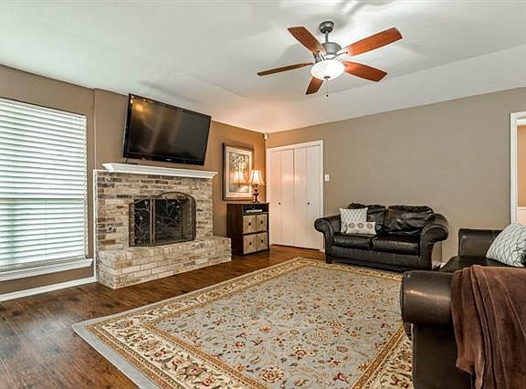 4th image of 1718 Elizabeth Dr