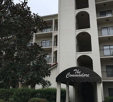 3rd image of 2 Village North Dr APT 27