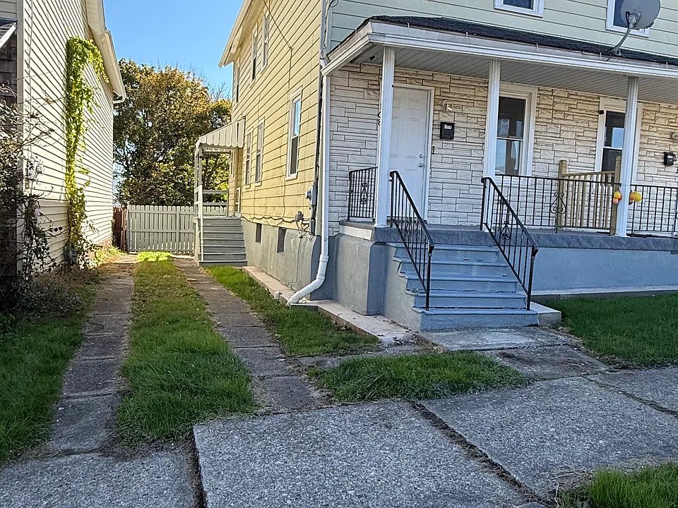 168 Summit St #168