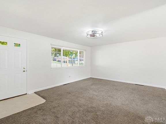 4th image of 1110 Blossom Heath Rd