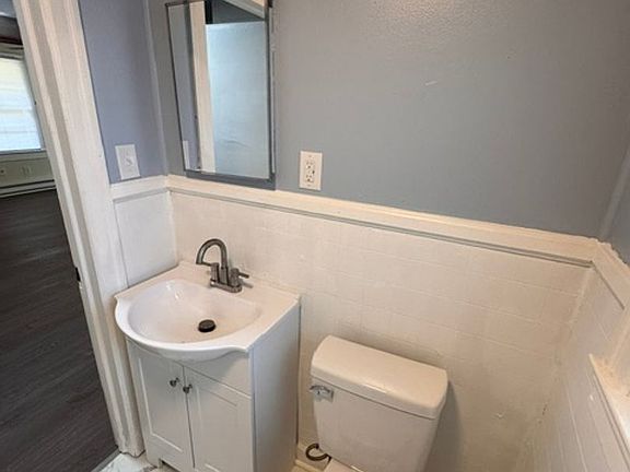 4th image of 407 Lane St SE