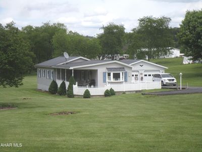 3174 Valley Rd, Fishertown, PA, 15539