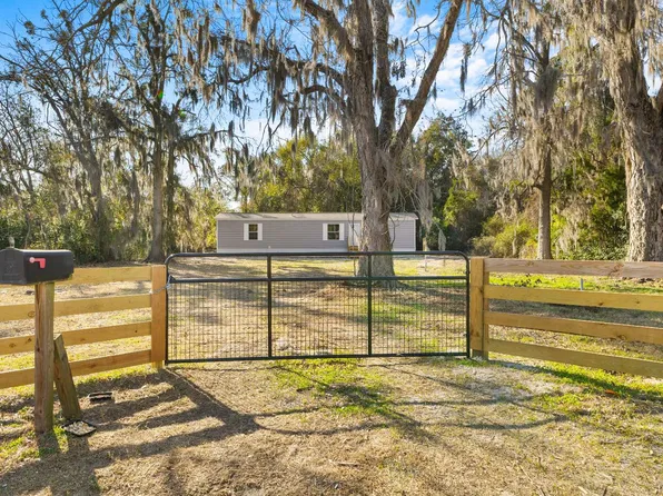 1834 N Us Highway 441, Lake City, FL 32055