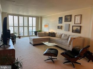 5101 River Rd APT 1911, Bethesda, MD 20816