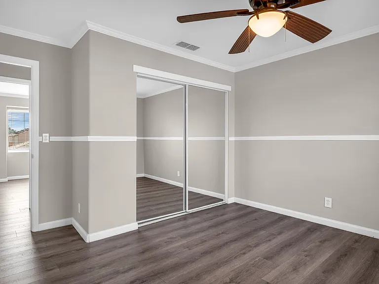 1605 Laugenour Dr — Photo 21