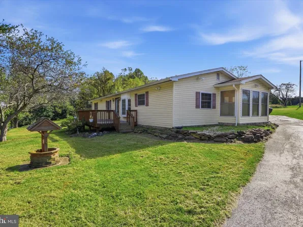4580 Oxford Rd, York Springs, PA 17372