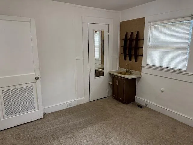 1055 Ebenezer Avenue Ext — Photo 18