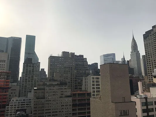 Sold by NY NY Condo, Inc | media 11