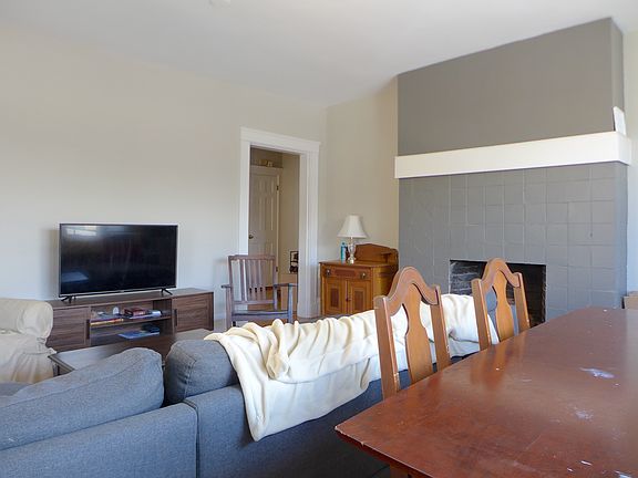 5th image of 1705 Mass Ave #1