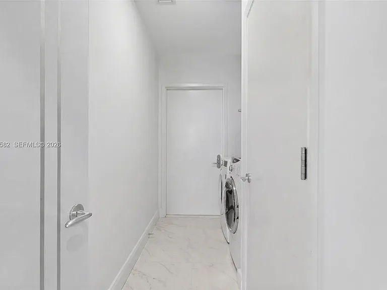 17121 Collins Ave #Penthouse 4406 — Photo 47