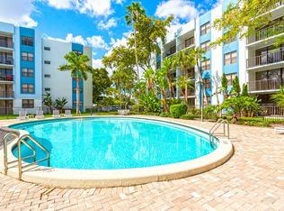 Biscayne, Miami, FL 33161
