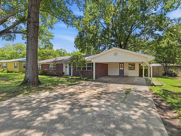 3rd image of 2021 Arkansas Ave