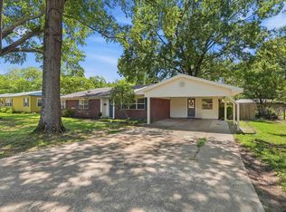2021 Arkansas Ave, Conway, AR 72034