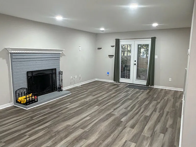 13911 Belmont Stakes Ct — Photo 9