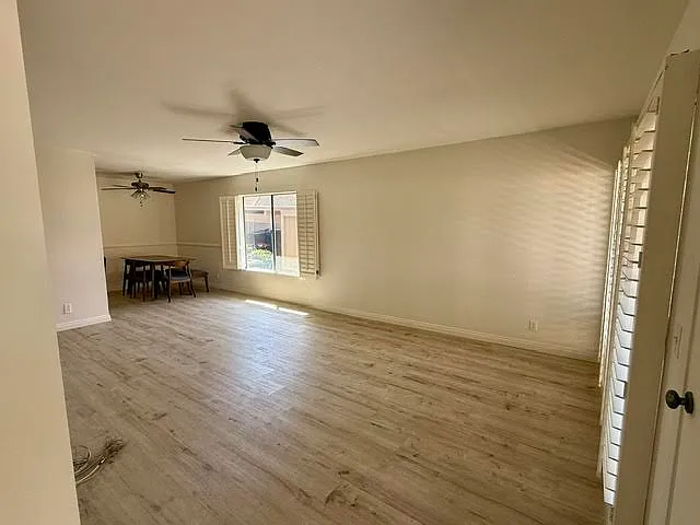 2392 Medlar Rd — Photo 10