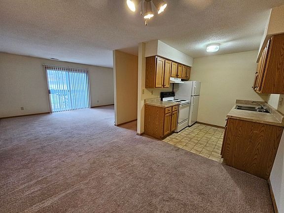 3rd image of 1630-1660 F Ave NW #163009