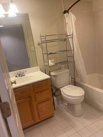 Lavatory _ before modification -does not come with storage stand/tenant supply that